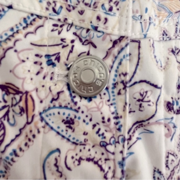 CHICOS JACKET | CHICOS SZ 1 (8-10) | WHITE WITH LAVENDER BLUE GEOMETRIC PATTERN - Picture 10 of 15